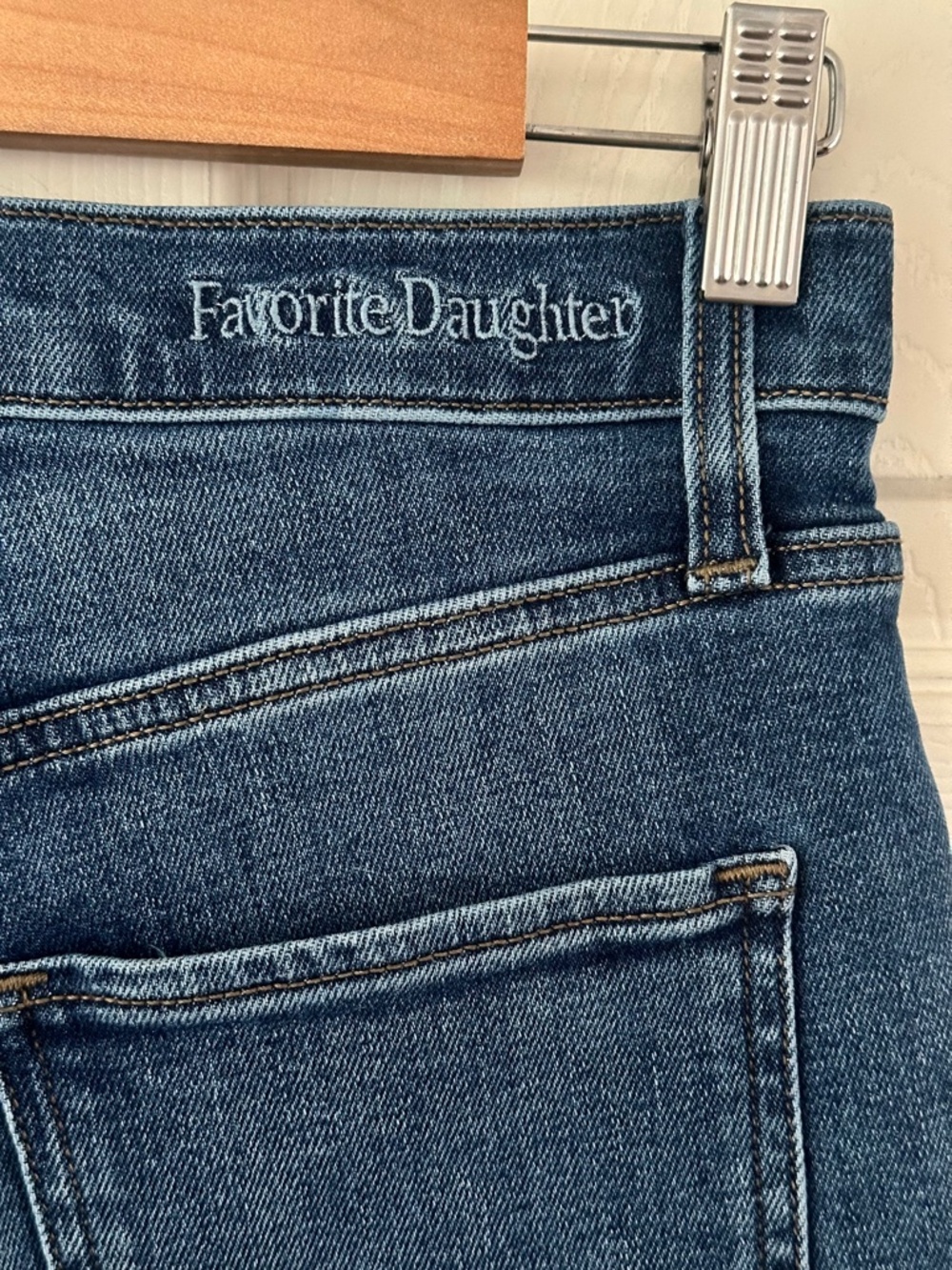 Favorite Daughter Valentina Shortie Jean Medium Indigo Blue Women’s 27 Petite - Picture 9 of 15